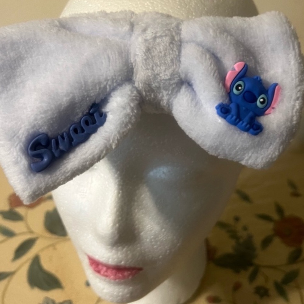 Stitch Stretchy Spa Headband